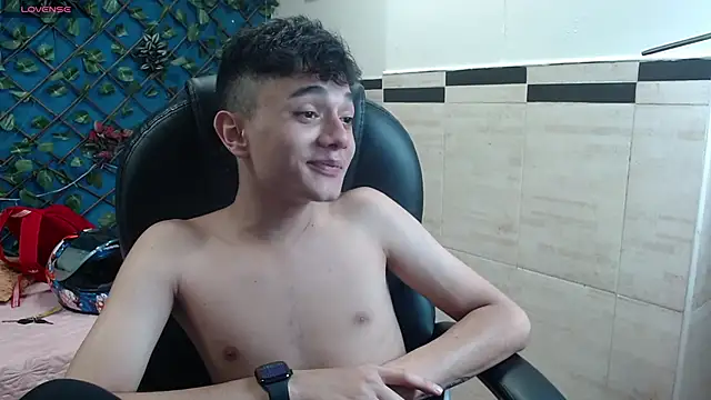 Waturox online show from 10/28/25, 07:16