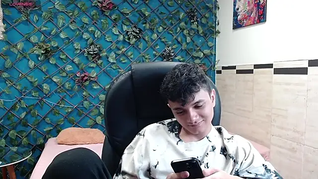 Waturox online show from 11/08/25, 06:29