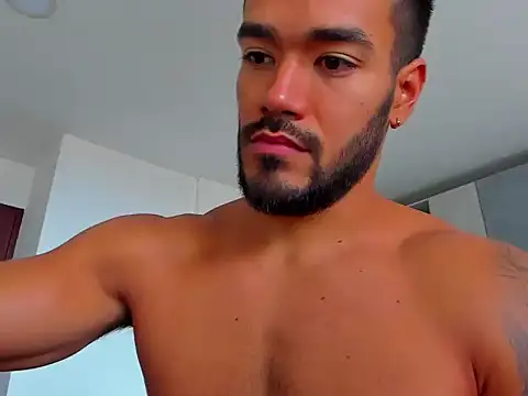 Alexander Martines online show from 02/01/26, 02:37