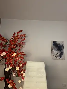 VictoriaHiill online show from 02/21/26, 05:36