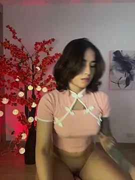 VictoriaHiill online show from 04/16/26, 06:52