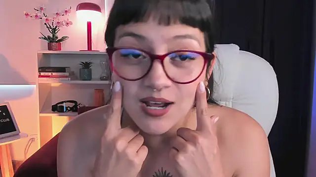 nahiapaws online show from 03/18/26, 07:06