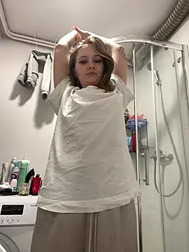 PamelaXX  online show from 04/02/26, 05:05