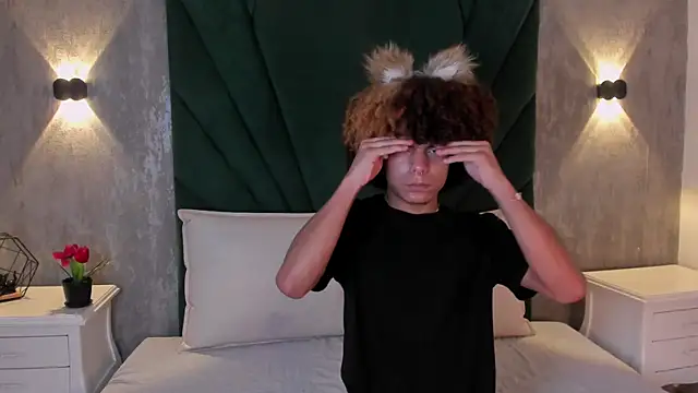 Alexiis Etereo online show from 03/02/26, 07:32