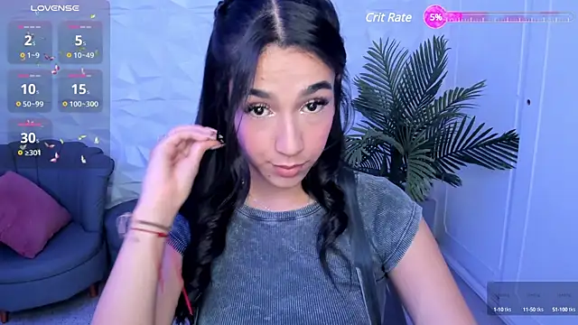 Snapshot of SaraaMills chatting on 02/21/25, 07:10 SaraaMills online show from 02/21/25, 07:10