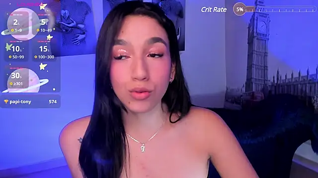 Snapshot of SaraaMills chatting on 03/06/25, 01:58 SaraaMills online show from 03/06/25, 01:58