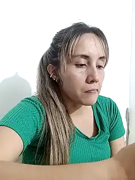 Isabel23zr online show from 01/08/25, 12:38