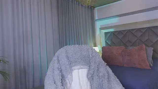 Ameliadickens online show from 07/09/26, 08:13