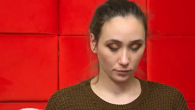 Snapshot of AliceMunro chatting on 01/24/25, 07:28 AliceMunro online show from 01/24/25, 07:28