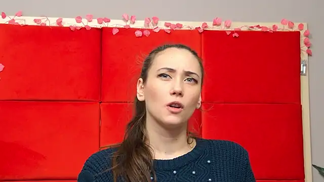 Snapshot of AliceMunro chatting on 01/25/25, 09:57 AliceMunro online show from 01/25/25, 09:57