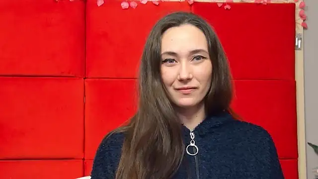 Snapshot of AliceMunro chatting on 02/09/25, 10:43 AliceMunro online show from 02/09/25, 10:43