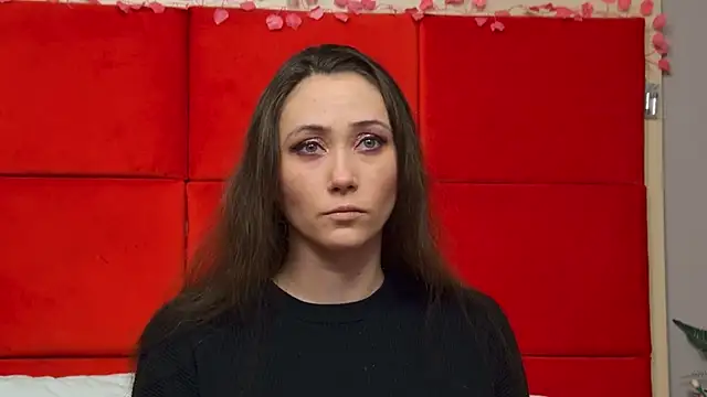 Snapshot of AliceMunro chatting on 02/20/25, 04:14 AliceMunro online show from 02/20/25, 04:14