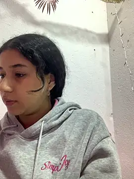 Snapshot of Steisy_hill chatting on 01/07/26, 01:30 Steisy hill online show from 01/07/26, 01:30