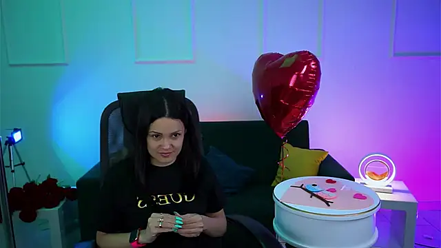 KarolinaRobinson online show from 02/13/25, 06:16