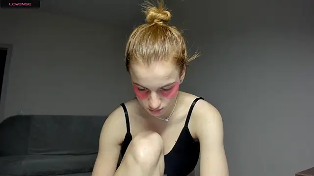 Stacey Brown online show from 02/13/26, 01:56