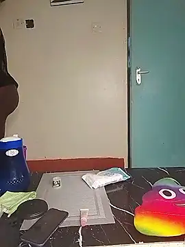 melaninebony1 online show from 04/04/26, 07:11