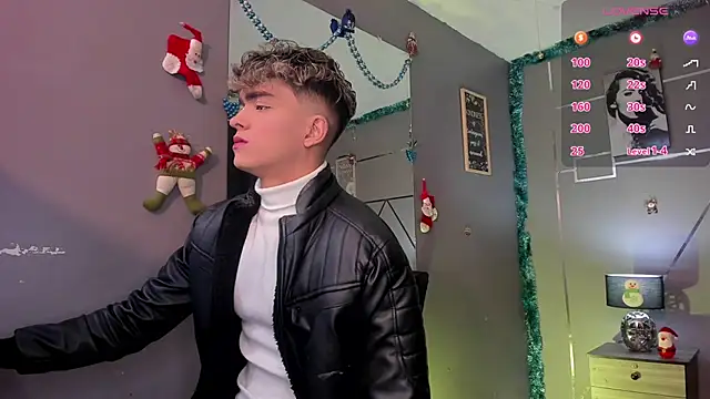 Snapshot of ANDRIUS_24 chatting on 12/13/24, 11:45 ANDRIUS 24 online show from 12/13/24, 11:45