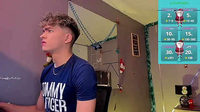 Snapshot of ANDRIUS_24 chatting on 12/16/24, 11:44 ANDRIUS 24 online show from 12/16/24, 11:44