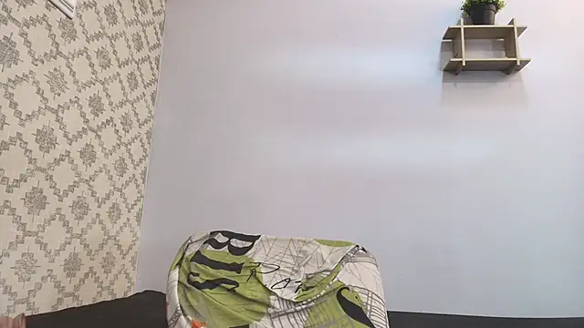 Chantal taylor  online show from 02/24/25, 03:20