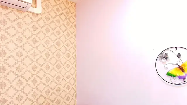 Chantal taylor  online show from 09/19/25, 12:06