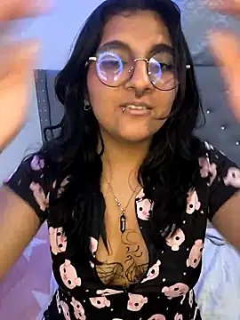 Snapshot of Alliccee chatting on 03/10/25, 11:16 Alliccee online show from 03/10/25, 11:16