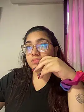 KathyGonzalez online show from 09/19/25, 11:33