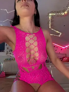 SelenaBee online show from 02/19/26, 07:26