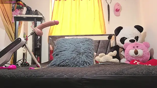 Hotsamantamature online show from 10/08/25, 08:39