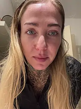 ElenaHaze online show from 12/16/24, 08:09