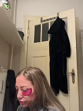 ElenaHaze online show from 01/29/25, 07:04