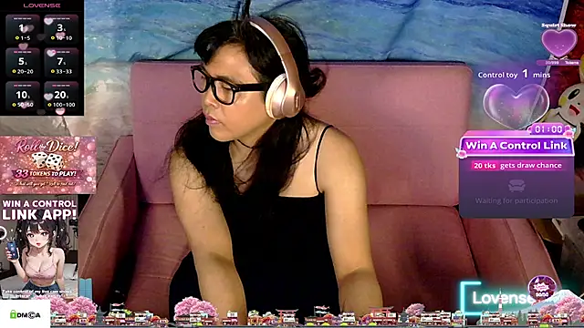 Snapshot of tashakaixxx chatting on 05/17/26, 03:26 tashakaixxx online show from 05/17/26, 03:26
