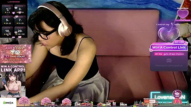 Snapshot of tashakaixxx chatting on 05/25/26, 04:07 tashakaixxx online show from 05/25/26, 04:07