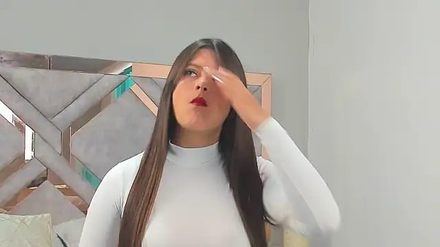 Victoriabecker online show from 01/31/25, 02:39