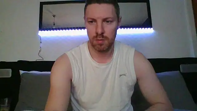Snapshot of Fit4fun24 chatting on 04/02/26, 05:43 Fit4fun24 online show from 04/02/26, 05:43