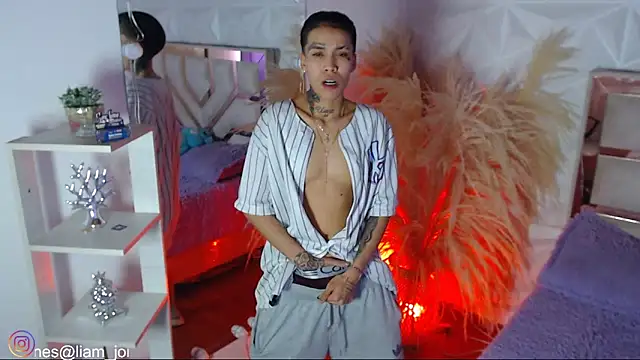 Jonesliam23 online show from 02/10/26, 08:13