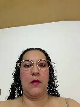 luisa curli online show from 06/12/26, 06:56