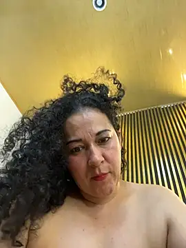Snapshot of luisa_curli chatting on 06/26/26, 08:30 luisa curli online show from 06/26/26, 08:30