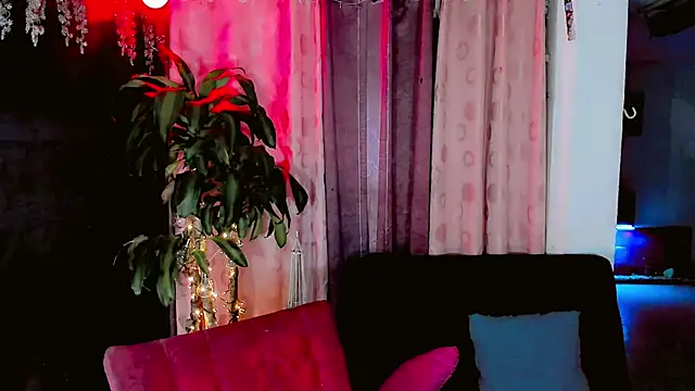 the-horus-girl online show from 01/06/26, 05:55