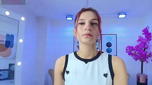 Snapshot of Tamara_slimx chatting on 07/11/26, 03:42 Tamara slimx online show from 07/11/26, 03:42