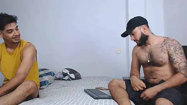 Snapshot of Sanit_Di chatting on 02/21/26, 03:02 Sanit Di online show from 02/21/26, 03:02