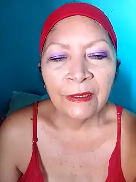 Snapshot of naysi chatting on 10/16/25, 03:24 naysi online show from 10/16/25, 03:24