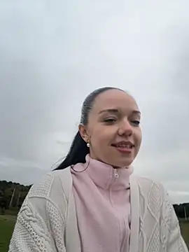 Vanesskaa online show from 10/10/25, 04:28