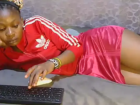 slim girl02 online show from 10/13/25, 12:21