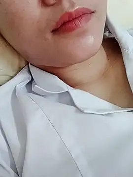  Attractivegirl33 online show from 10/01/25, 04:29