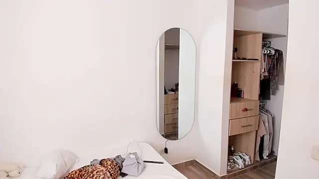 rose scottt online show from 01/07/26, 05:37