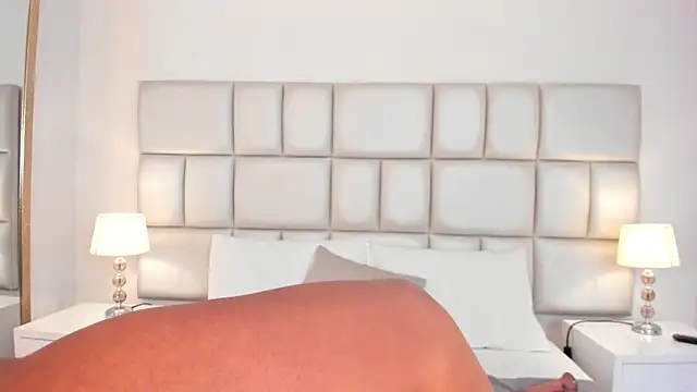 DojaAissha online show from 01/29/25, 03:33