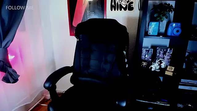 Demongirl6666 online show from 03/04/26, 08:37