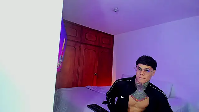 Jordyrodriiguez online show from 01/05/25, 03:53