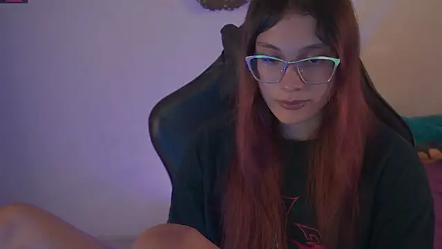 Snapshot of xofix chatting on 12/15/24, 10:15 xofix online show from 12/15/24, 10:15