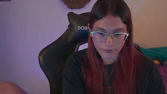 Snapshot of xofix chatting on 12/16/24, 04:23 xofix online show from 12/16/24, 04:23